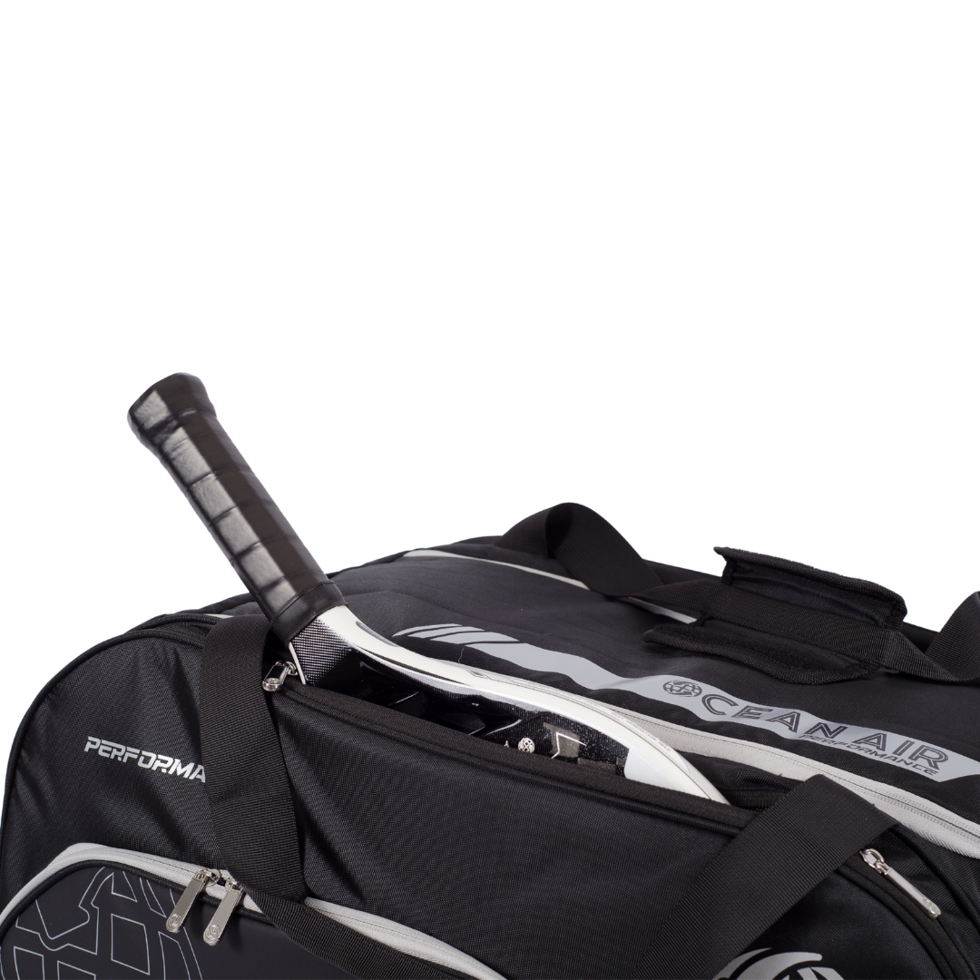 PERFORMANCE TRAVEL BAG SILVER