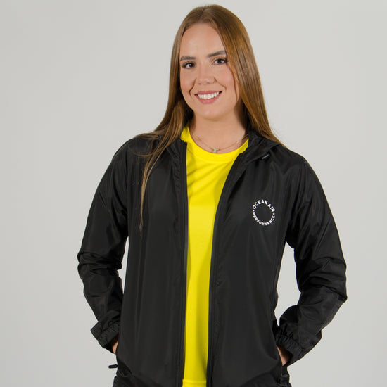 WOMEN PERFORMANCE WINDBREAKER | BLACK